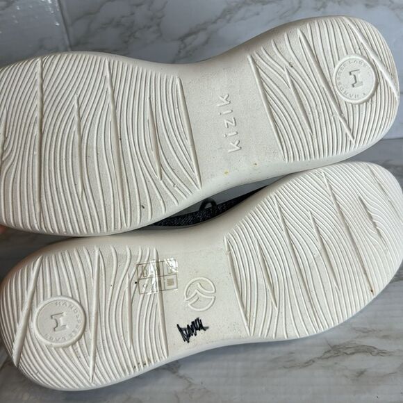 Kizik Madrid Eco Knit Slip On Hand Free Sneakers Gray Men’s Size 8.5 Womens 10 - Picture 7 of 9